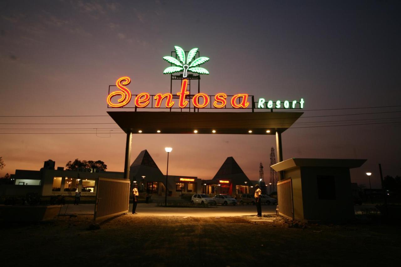 Sentosa Resorts & Water Park Chinchvad Dış mekan fotoğraf
